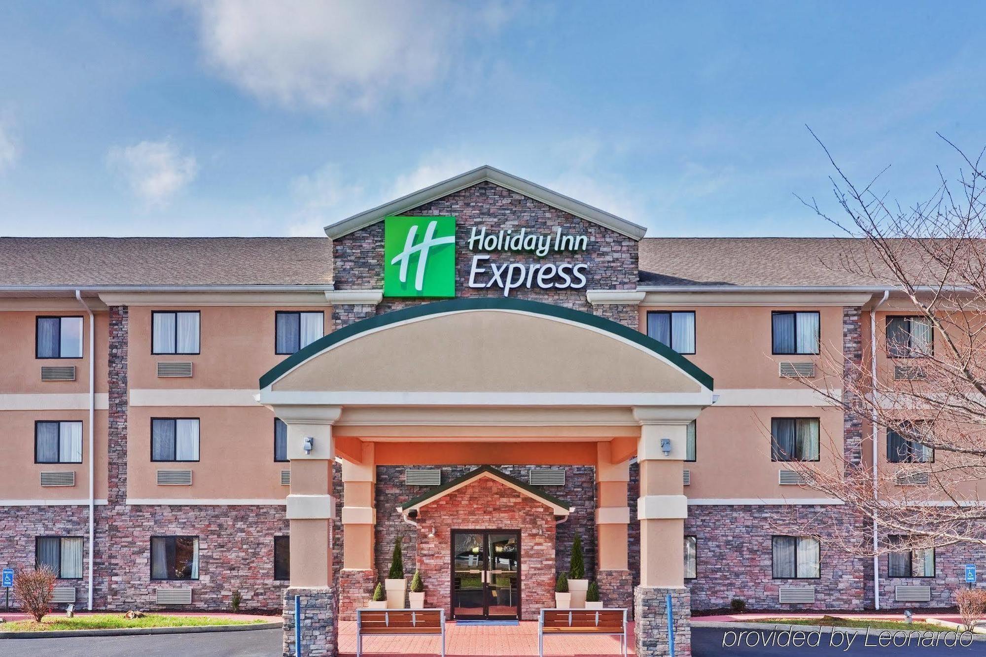 Holiday Inn Express Winfield - Teays Valley Hurricane Exteriér fotografie