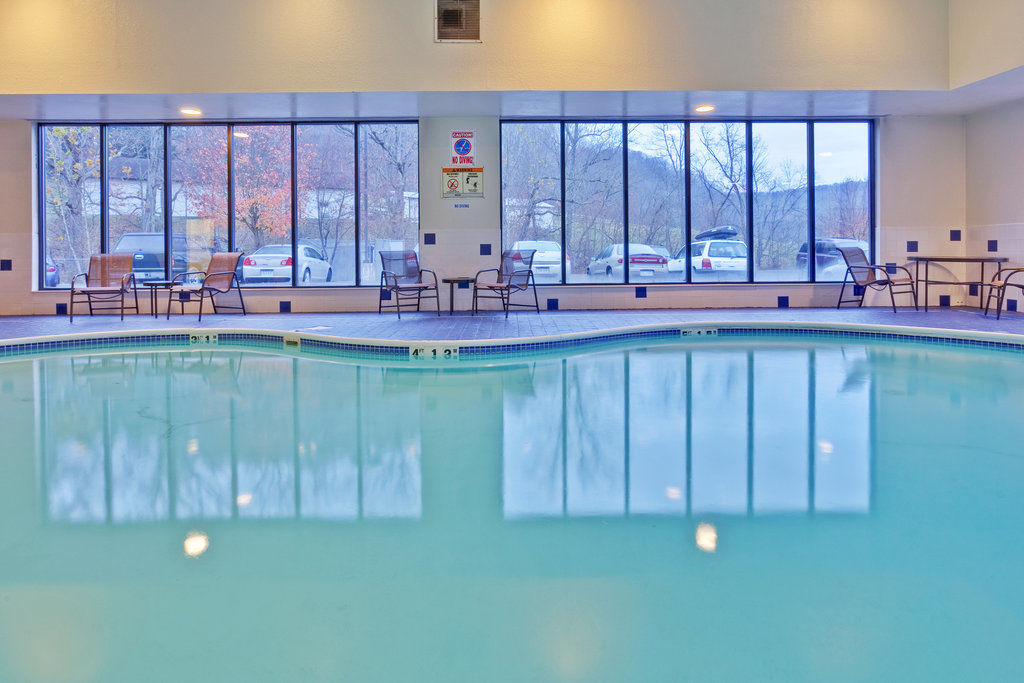 Holiday Inn Express Winfield - Teays Valley Hurricane Zařízení fotografie