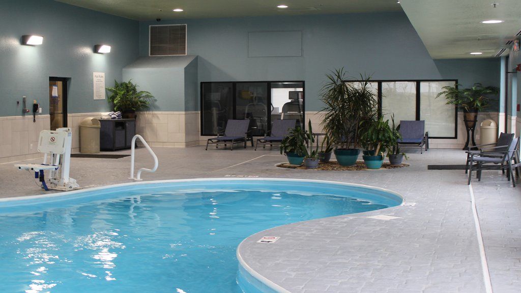 Holiday Inn Express Winfield - Teays Valley Hurricane Exteriér fotografie