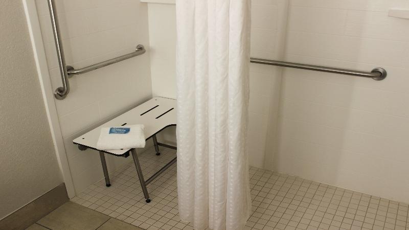 Holiday Inn Express Winfield - Teays Valley Hurricane Exteriér fotografie